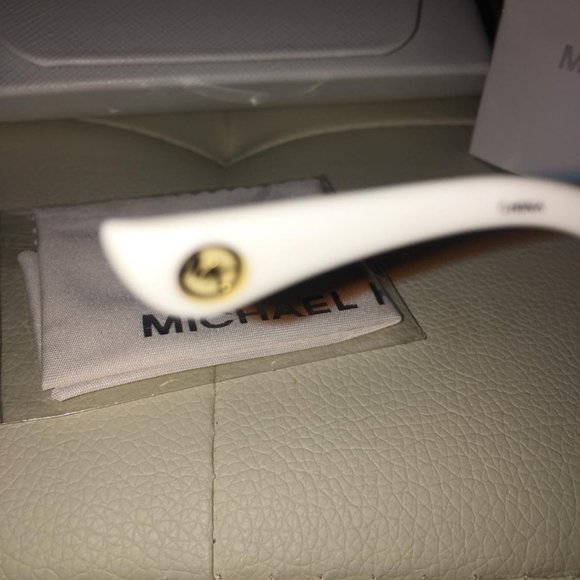 M.K White/Gradient M6714S Delancey Aviator glasses - Picture 9 of 9